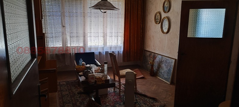 Продава МНОГОСТАЕН, гр. Севлиево, област Габрово, снимка 2 - Апартаменти - 52779190