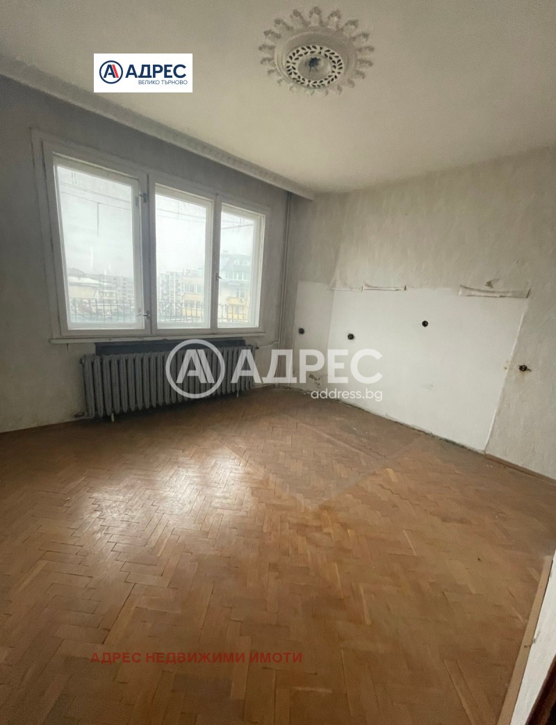 Продава МНОГОСТАЕН, гр. Велико Търново, Бузлуджа, снимка 7 - Апартаменти - 52845097