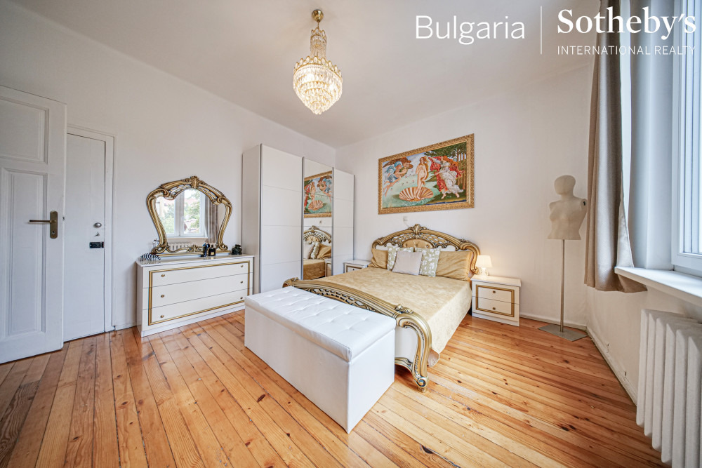 Продава 4-СТАЕН, гр. София, Център, снимка 9 - Апартаменти - 51493190