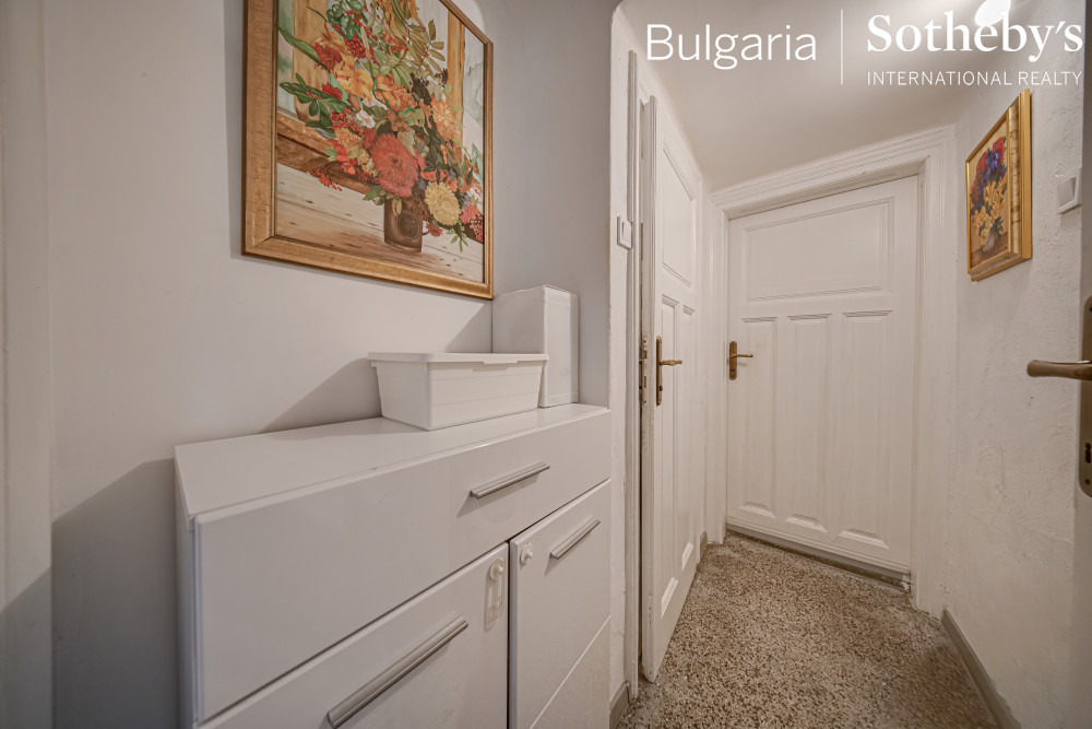 Продава 4-СТАЕН, гр. София, Център, снимка 15 - Апартаменти - 51493190