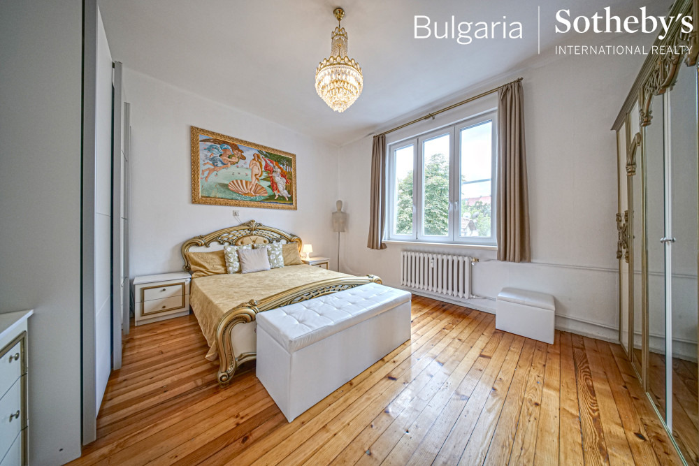 Продава 4-СТАЕН, гр. София, Център, снимка 8 - Апартаменти - 51493190