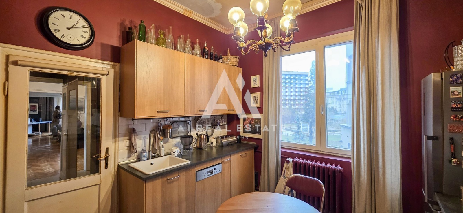 Продава МНОГОСТАЕН, гр. София, Център, снимка 9 - Апартаменти - 54291883