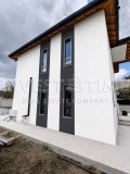 Продава КЪЩА, гр. Варна, м-т Ментешето, снимка 2