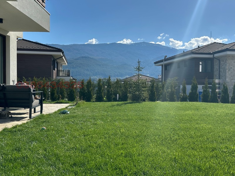 Продава КЪЩА в област Перник, с. Кладница - 200 кв.м / 898 900 € » 1 758 095.59 лв.