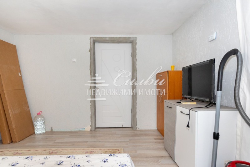 Till salu  Hus Golv Sjumen , Trakija , 51 kvm | 93680920 - bild [4]