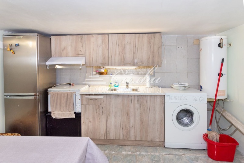 Till salu  Hus Golv Sjumen , Trakija , 51 kvm | 93680920 - bild [5]
