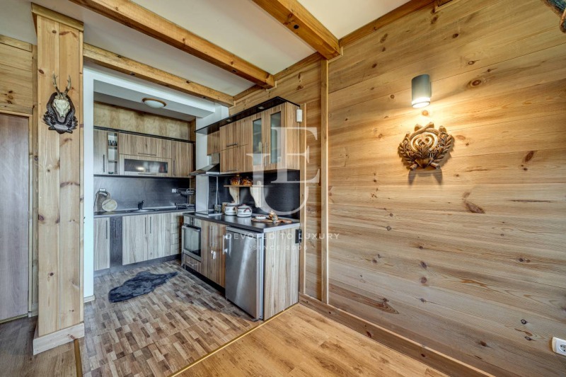 Продава КЪЩА, с. Орешак, област Ловеч, снимка 4 - Къщи - 52827060