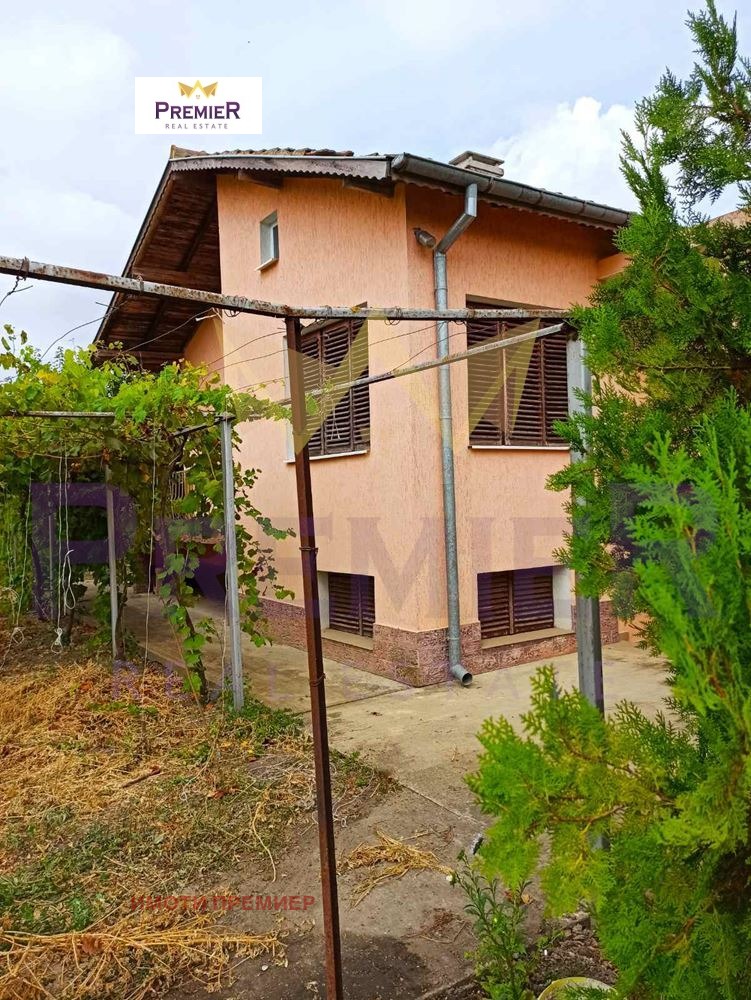 Продава КЪЩА, с. Тутраканци, област Варна, снимка 14 - Къщи - 53872950