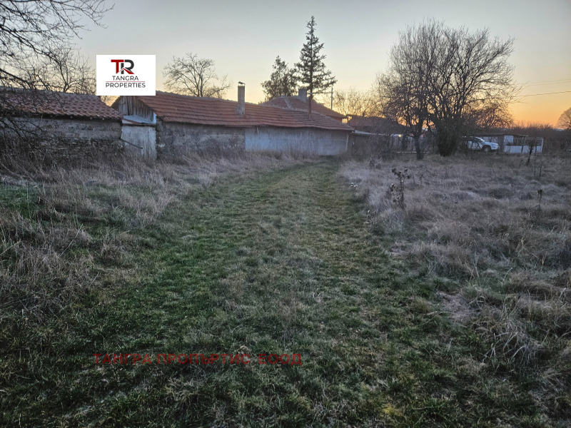 Продава ПАРЦЕЛ, с. Кошарите, област Перник, снимка 2 - Парцели - 53159226