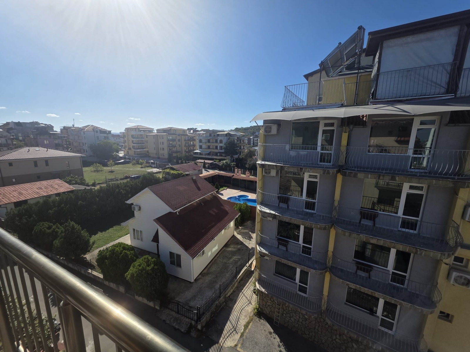 Продава 2-СТАЕН, гр. Приморско, област Бургас, снимка 11 - Апартаменти - 54120255