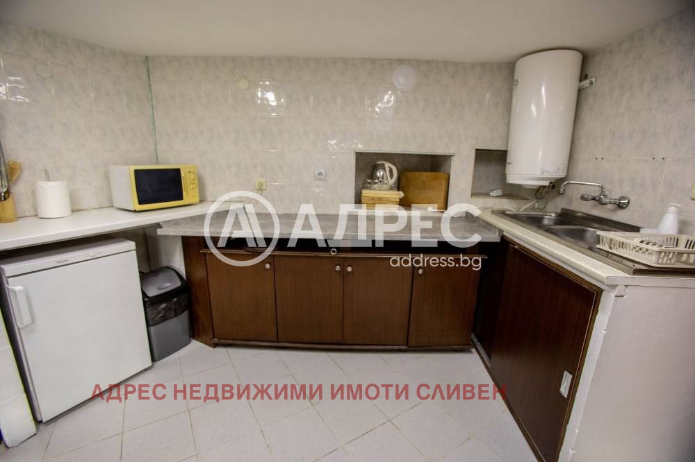 Продава КЪЩА, с. Жеравна, област Сливен, снимка 7 - Къщи - 56461039
