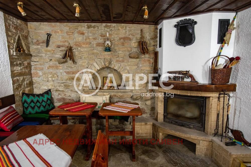 Продава КЪЩА, с. Жеравна, област Сливен, снимка 5 - Къщи - 56461039