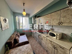 Huis verdieping Pomorie, regio Boergas