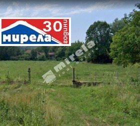 Продажба на имоти в с. Ново село, област Велико Търново — страница 3 - изображение 3 