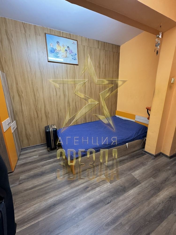 Продава 3-СТАЕН, гр. Пловдив, Изгрев, снимка 2 - Aпартаменти - 47375811