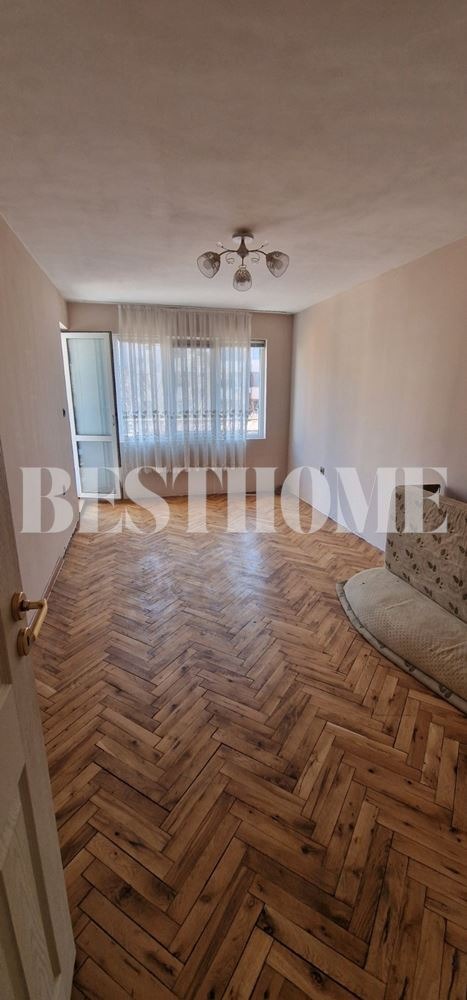 Продава  3-стаен, град Варна, Лятно кино Тракия •  165 000 EUR • ID 16411106 — holmes.bg - [1] 