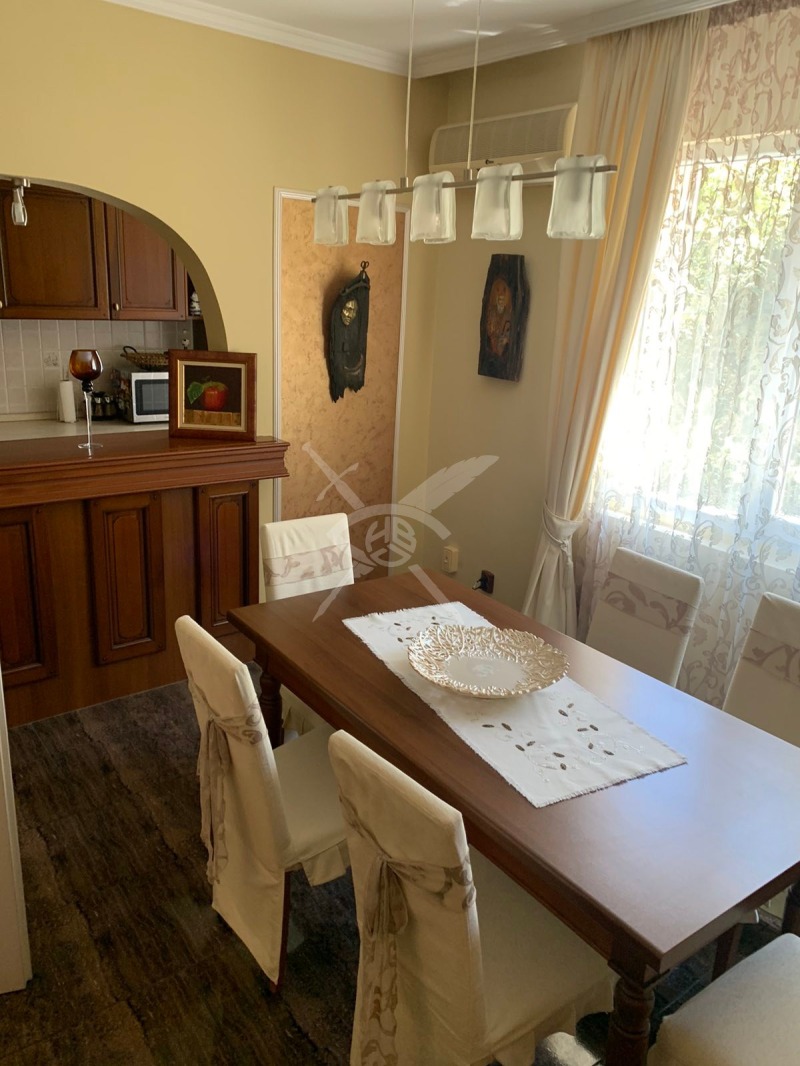 Zu verkaufen  3+ Schlafzimmer Burgas , Zentar , 183 qm | 63622561 - Bild [6]