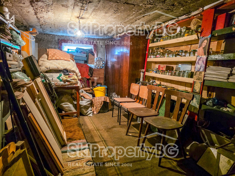 Продава КЪЩА, с. Доспей, област София област, снимка 11 - Къщи - 52132105