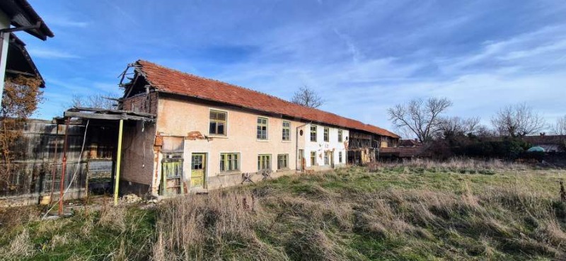 Продава КЪЩА, гр. Севлиево, област Габрово, снимка 8 - Къщи - 52890541