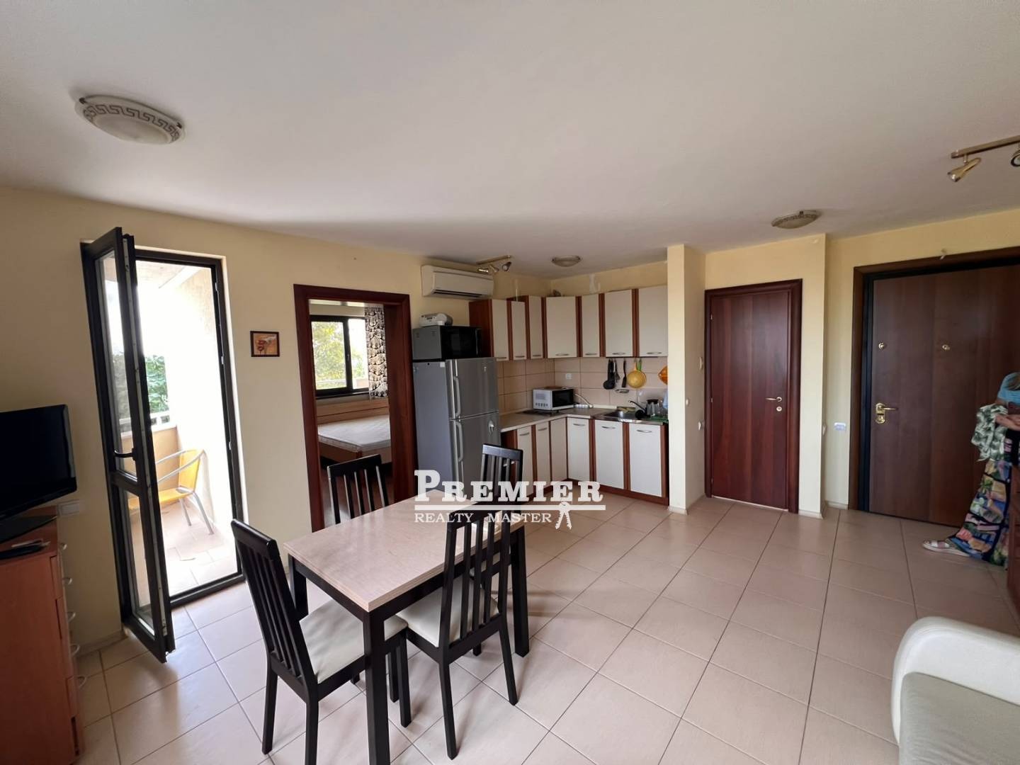Продава 2-СТАЕН, гр. Бяла, област Варна, снимка 10 - Апартаменти - 56305884
