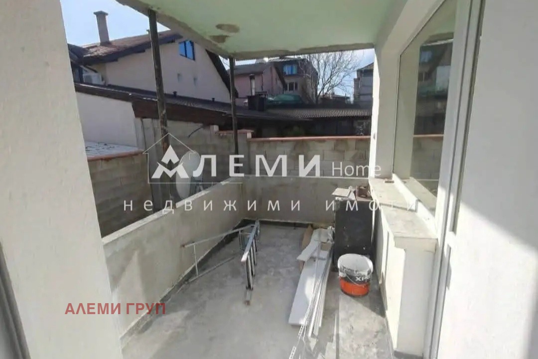 Продава ЕТАЖ ОТ КЪЩА, гр. Варна, Галата, снимка 2 - Етаж от къща - 54065061