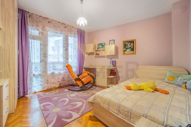 Продава  2-стаен град Варна , Бриз , 90 кв.м | 22740093