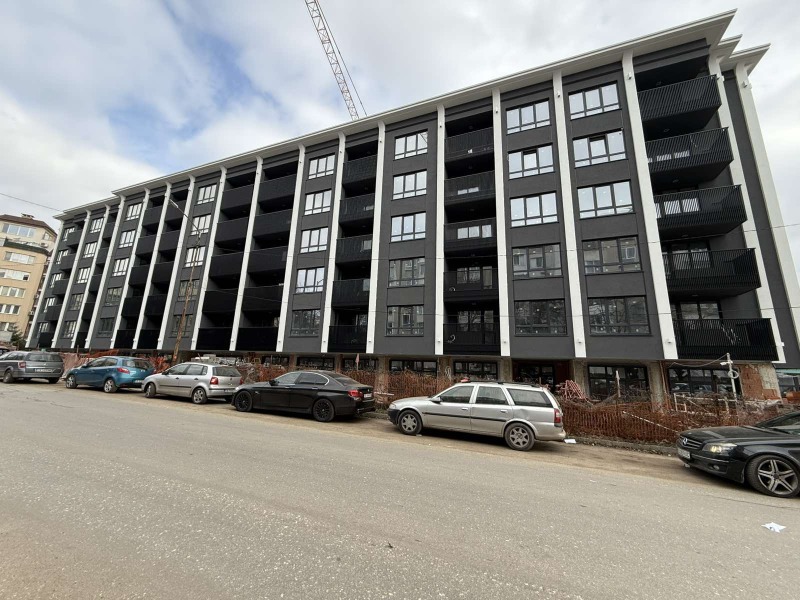 Продава  2-стаен, град София, Дървеница •  179 000 EUR • ID 36993706 — holmes.bg - [1] 