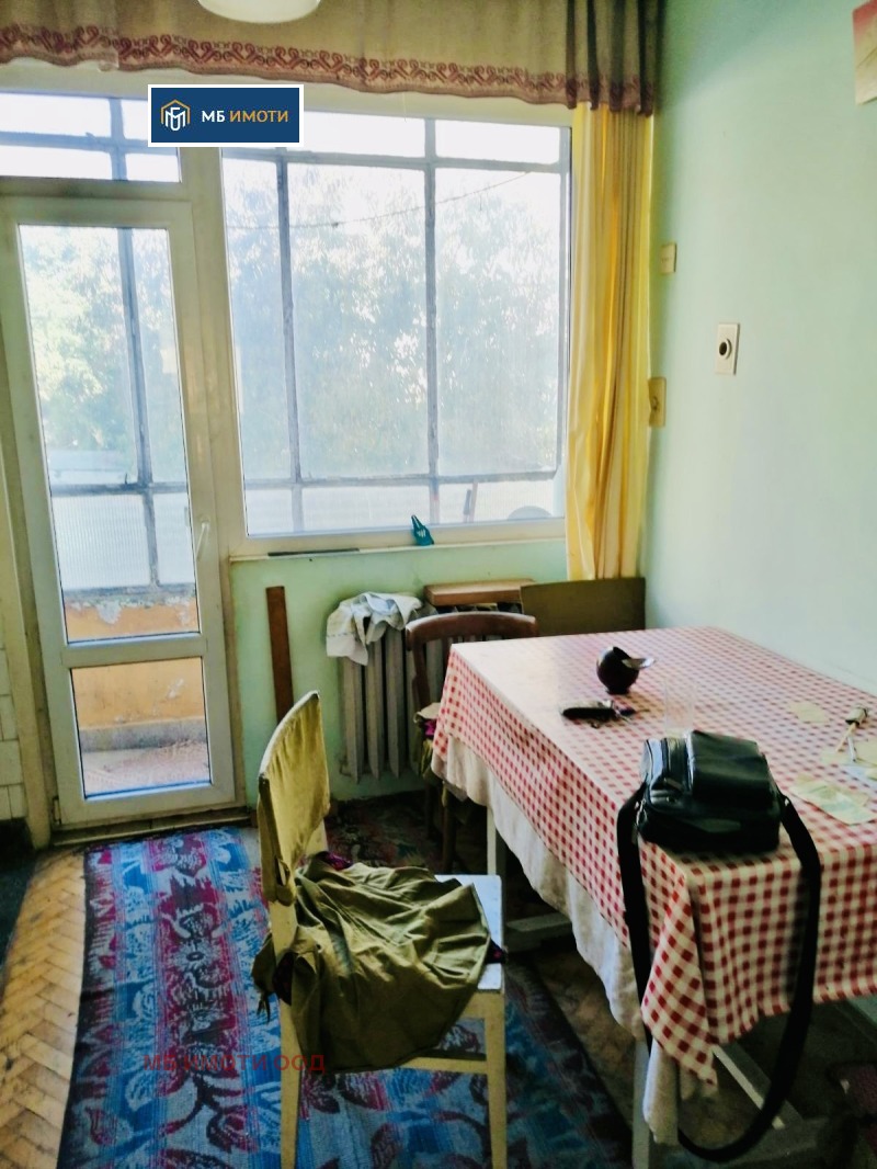 Продава 3-СТАЕН, гр. Плевен, 9-ти квартал, снимка 9 - Апартаменти - 53314611