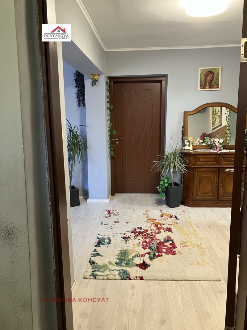 Te koop  Huis Sofia , Obelja 2 , 145 m² | 24597853 - afbeelding [2]