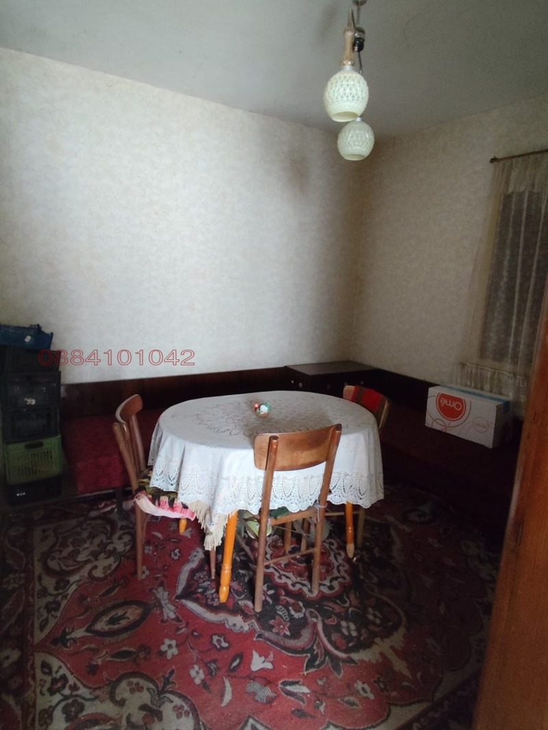 Продава КЪЩА, гр. Айтос, област Бургас, снимка 5 - Къщи - 52784841