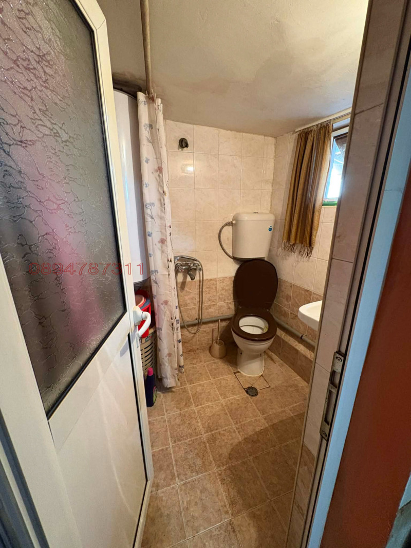 Продава КЪЩА, гр. Силистра, Запад, снимка 3 - Къщи - 53071828