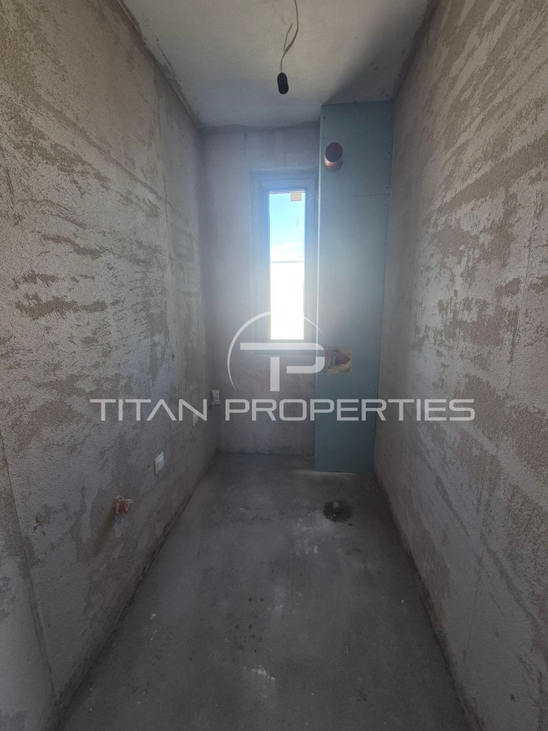 Продава КЪЩА, с. Първенец, област Пловдив, снимка 13 - Къщи - 53266184