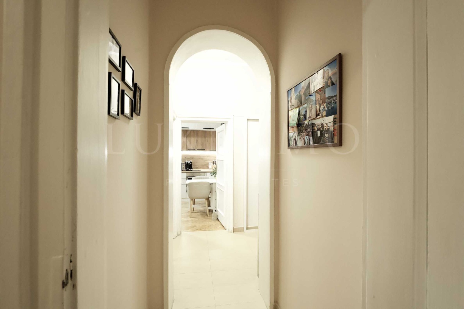 Продава 3-СТАЕН, гр. София, Център, снимка 7 - Апартаменти - 53862741