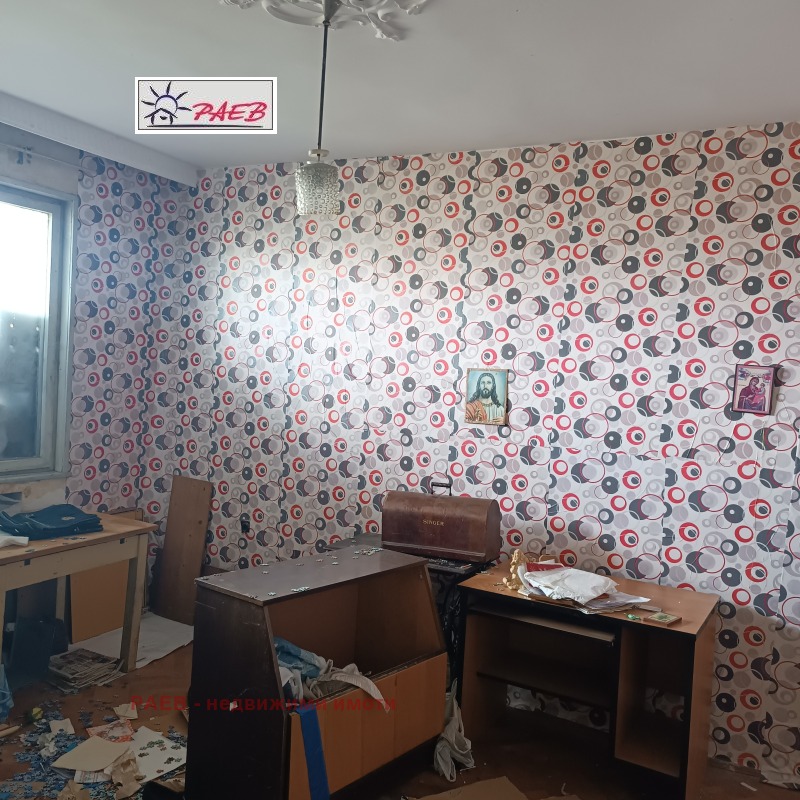 Na prodej  1 ložnice Ruse , Zdravec , 68 m2 | 11452393 - obraz [2]