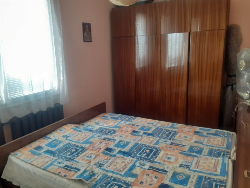 Продаја  2 спаваће собе Софија , Левски , 130 м2 | 35700785 - слика [6]