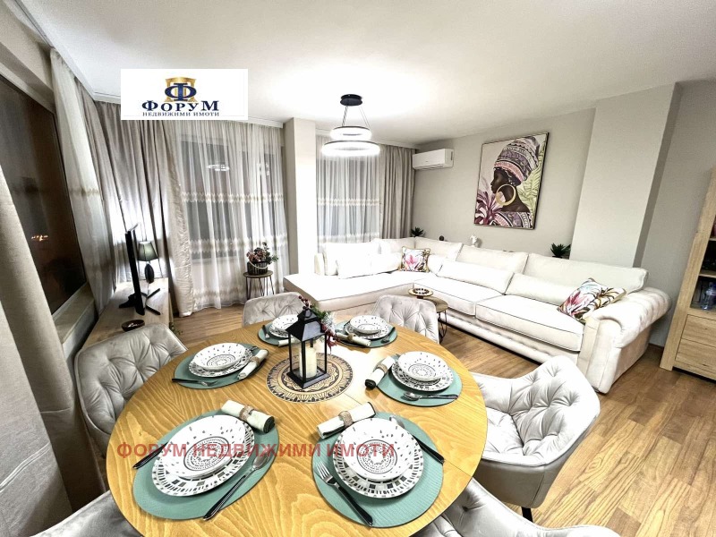 Продава 3-СТАЕН, гр. Пловдив, Център