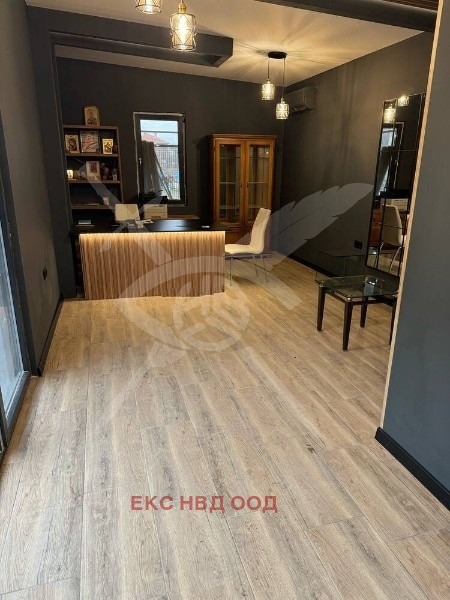 Продава  Склад област Пловдив , гр. Стамболийски , 1200 кв.м | 65583177 - изображение [5]