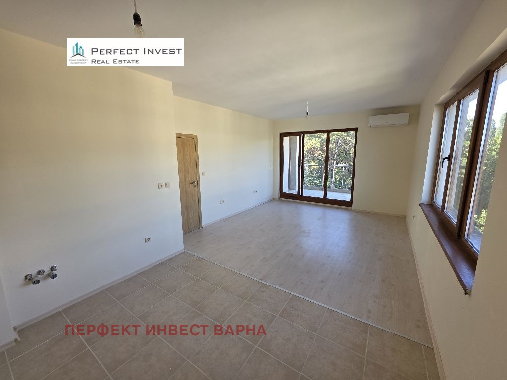 Продава 2-СТАЕН, гр. Варна, к.к. Св.Св. Константин и Елена, снимка 3 - Апартаменти - 55993036