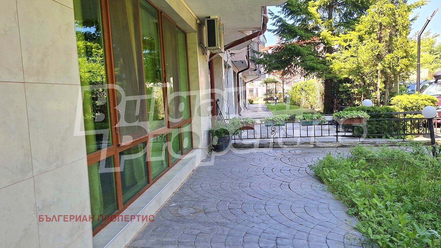 Продава 3-СТАЕН, гр. Свети Влас, област Бургас