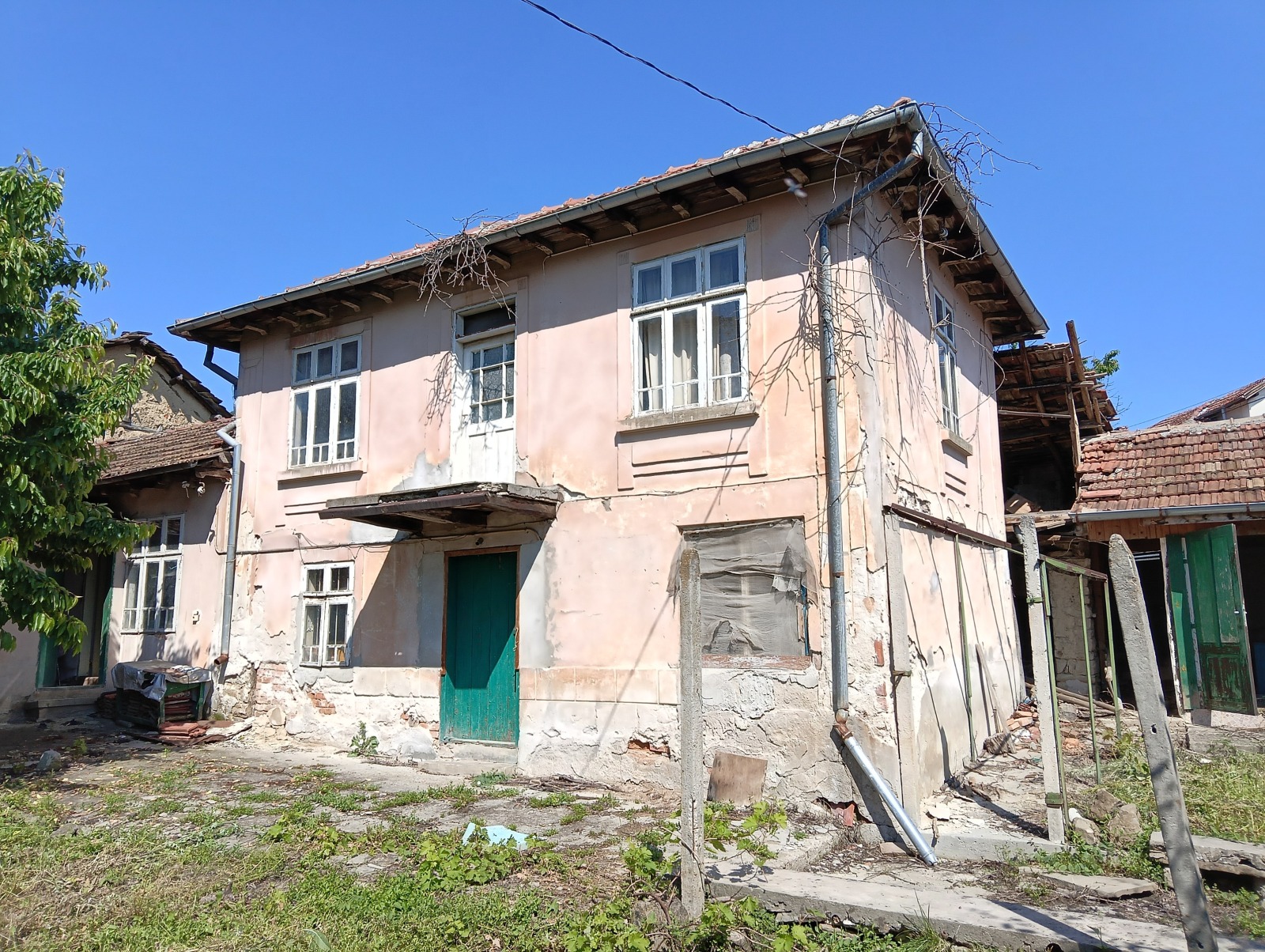Продава КЪЩА, гр. Дряново, област Габрово
