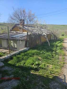 Maison Malko Vranovo, région Roussé 1