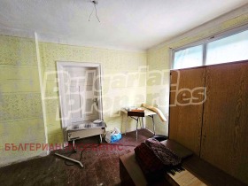 σπίτι Προδανοβτση, περιοχή Σόφια 15