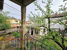 σπίτι Προδανοβτση, περιοχή Σόφια 12