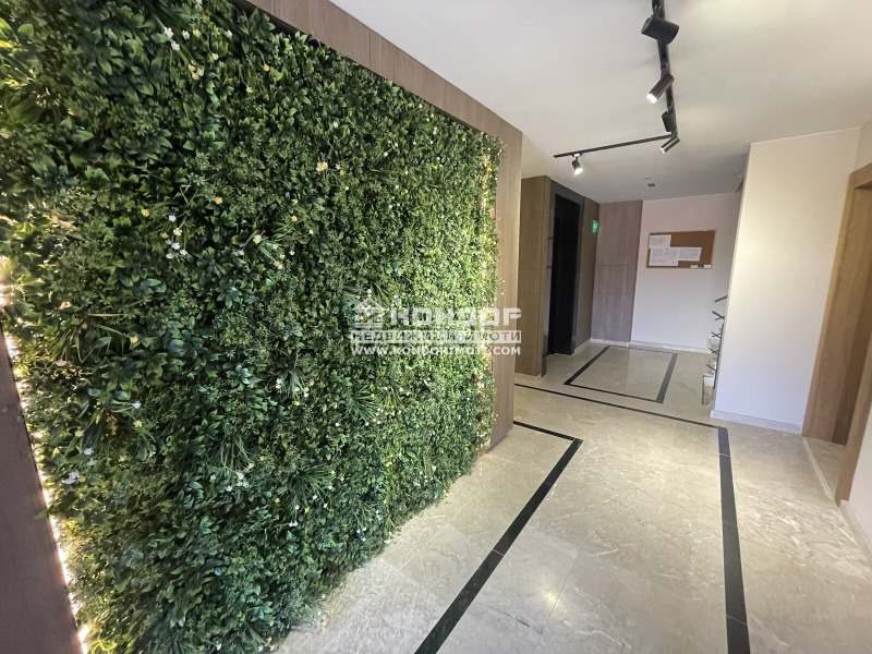 Продава  3-стаен град Пловдив , Остромила , 200 кв.м | 78229733 - изображение [4]