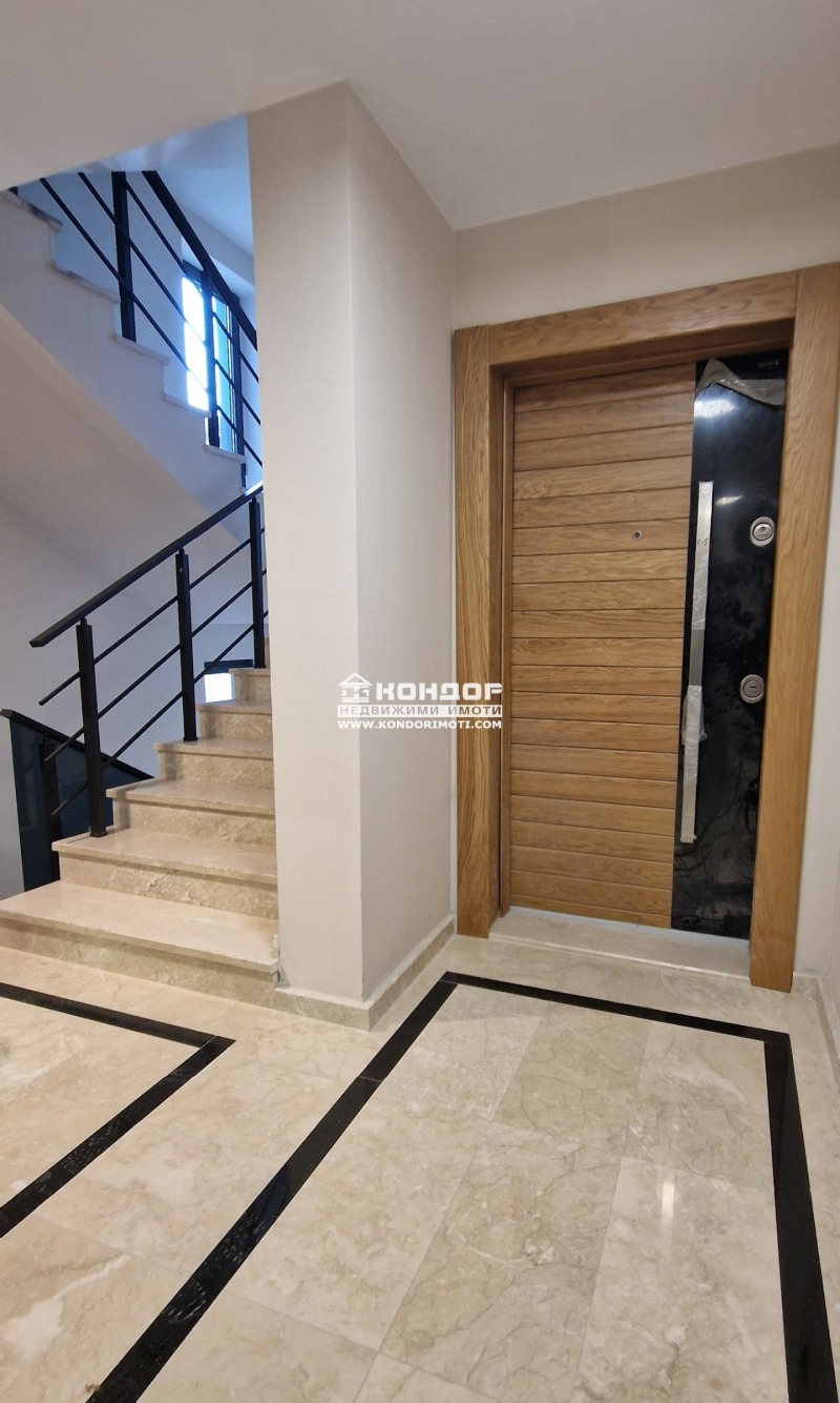 Продава  3-стаен град Пловдив , Остромила , 200 кв.м | 78229733 - изображение [3]
