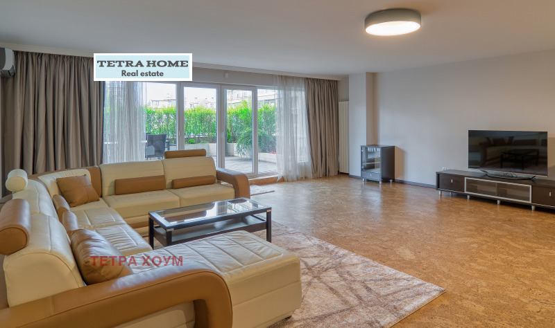 À vendre  3 chambres Sofia , Geo Milev , 301 m² | 70102283
