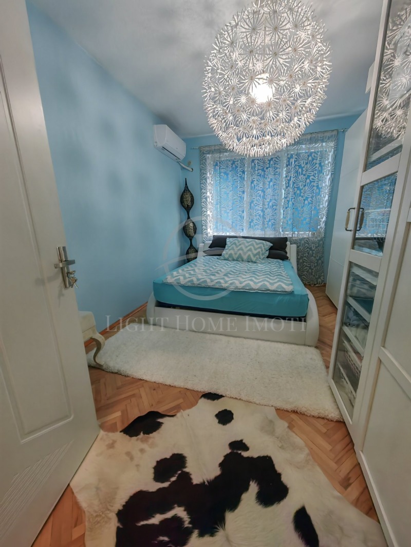In vendita  3+ camere da letto Plovdiv , Tsentar , 120 mq | 42729964 - Immagine [3]