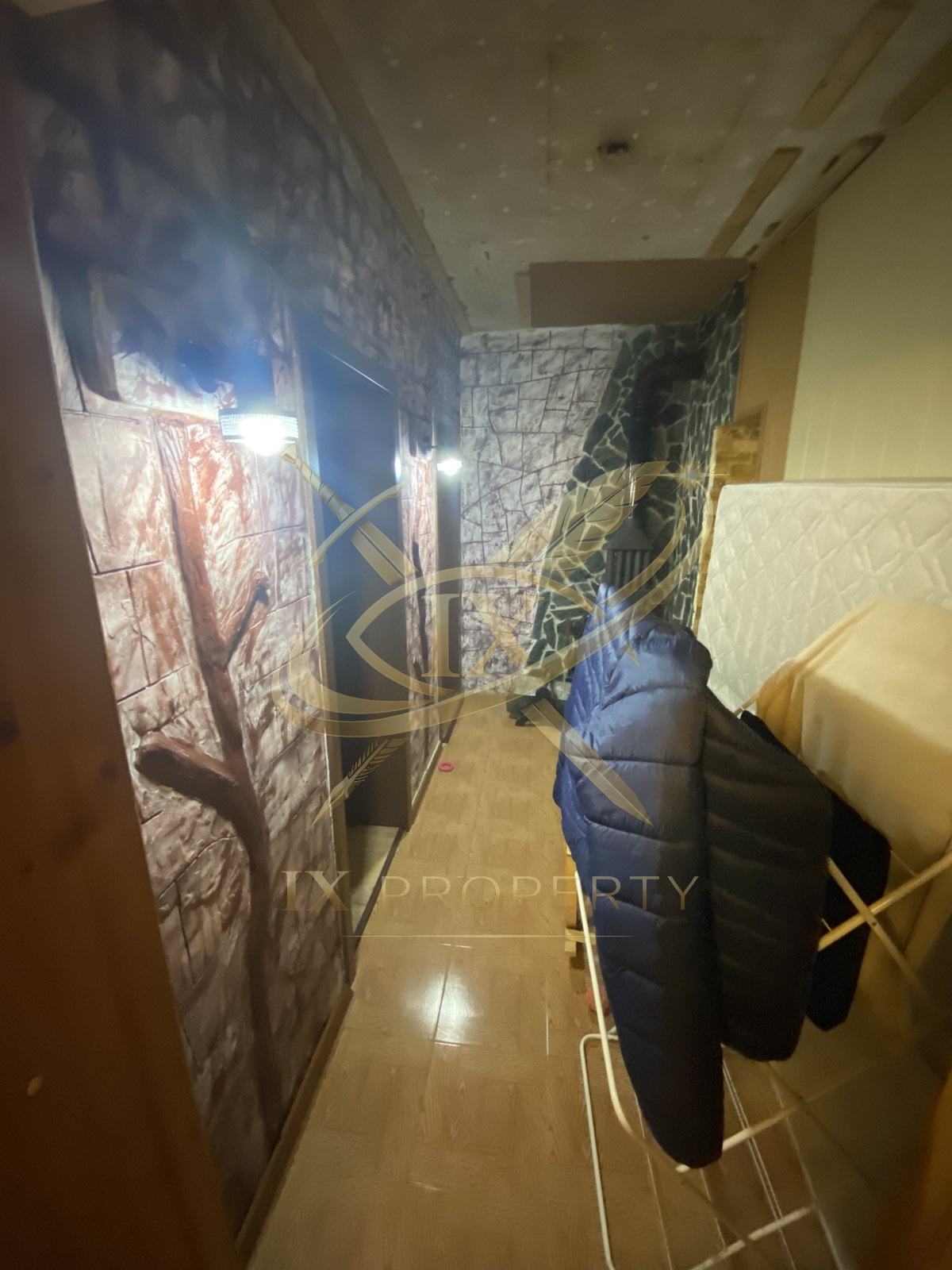 Продава ЕТАЖ ОТ КЪЩА, гр. Айтос, област Бургас, снимка 9 - Етаж от къща - 54087180