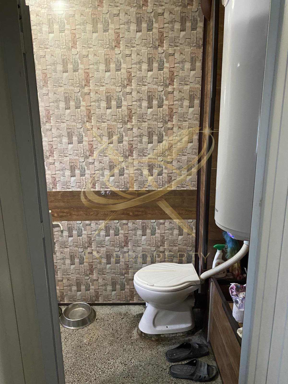 Продава ЕТАЖ ОТ КЪЩА, гр. Айтос, област Бургас, снимка 13 - Етаж от къща - 54087180