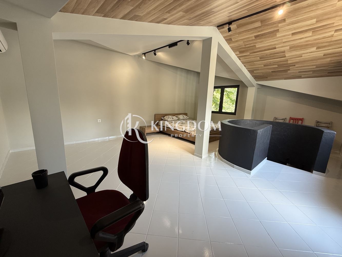 Продава КЪЩА, гр. София, Център, снимка 14 - Къщи - 56001749
